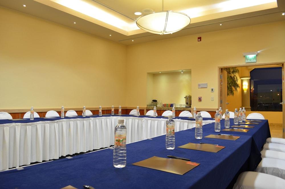 Fiesta Inn Nogales Nogales  エクステリア 写真