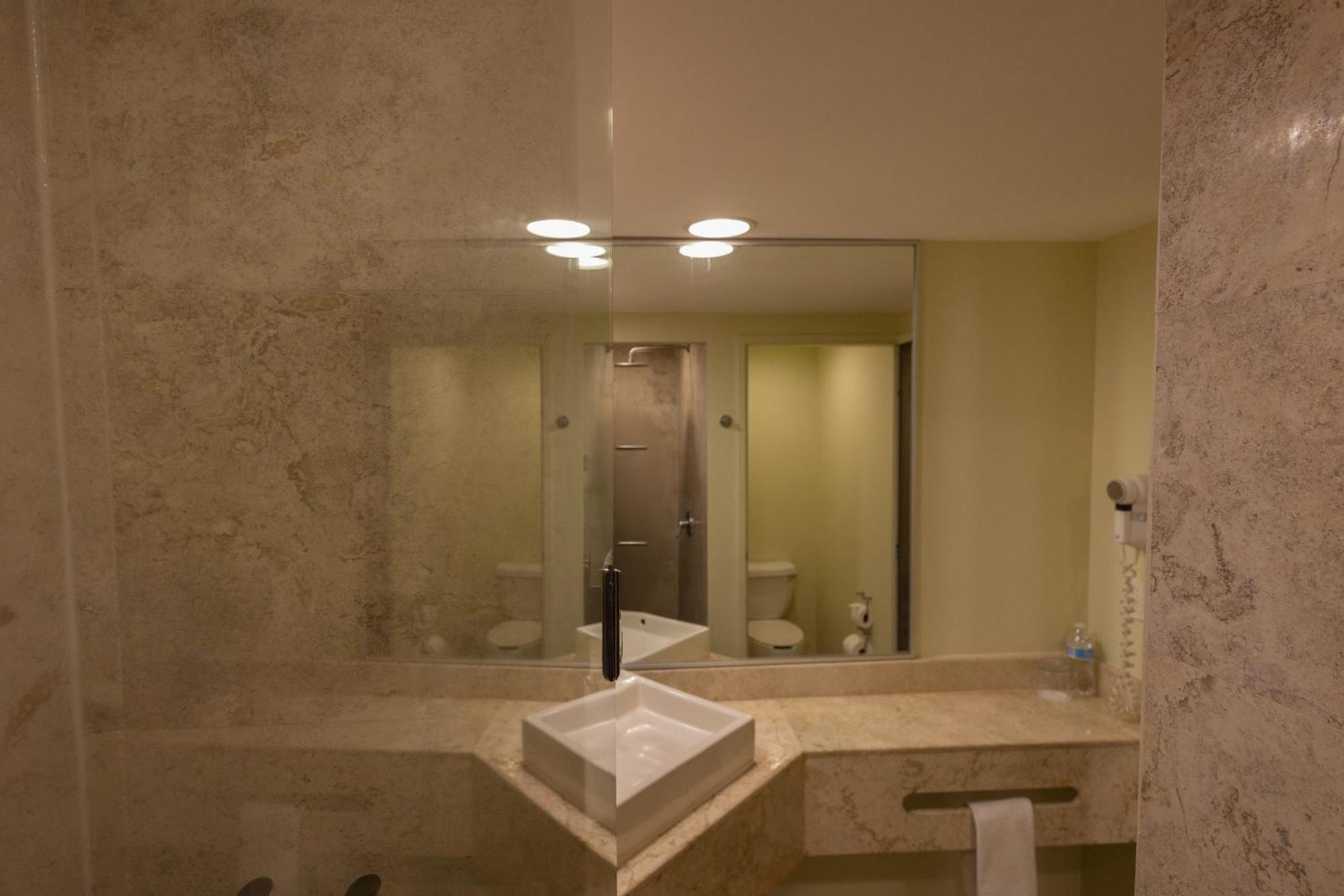 Fiesta Inn Nogales Nogales  エクステリア 写真