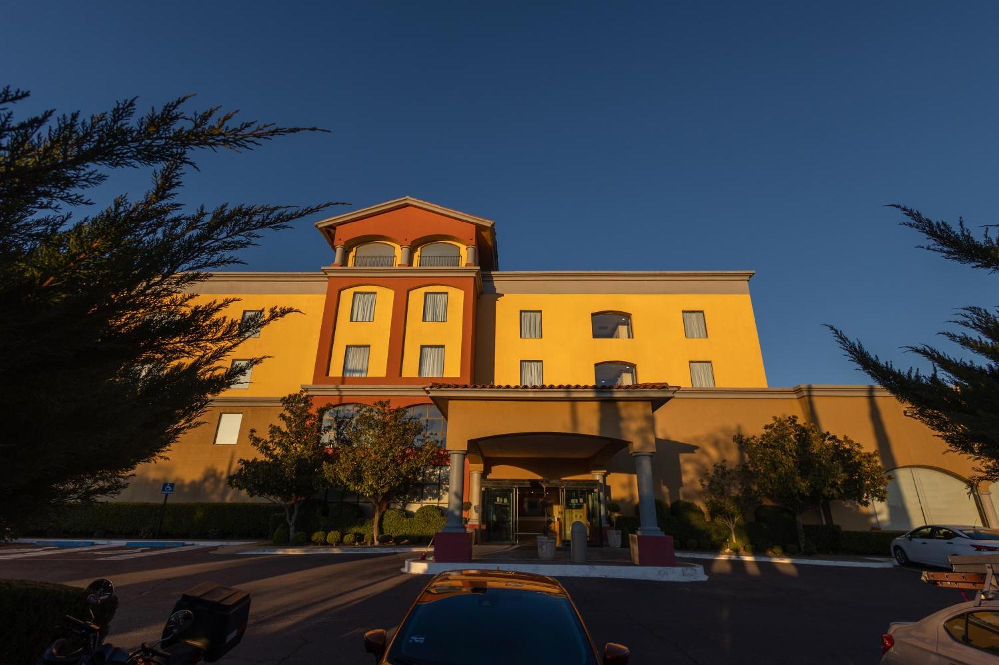 Fiesta Inn Nogales Nogales  エクステリア 写真