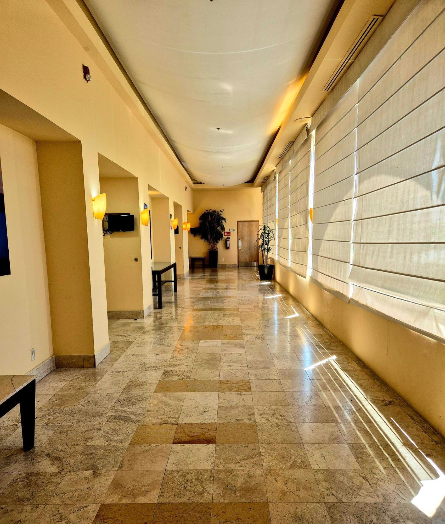 Fiesta Inn Nogales Nogales  エクステリア 写真