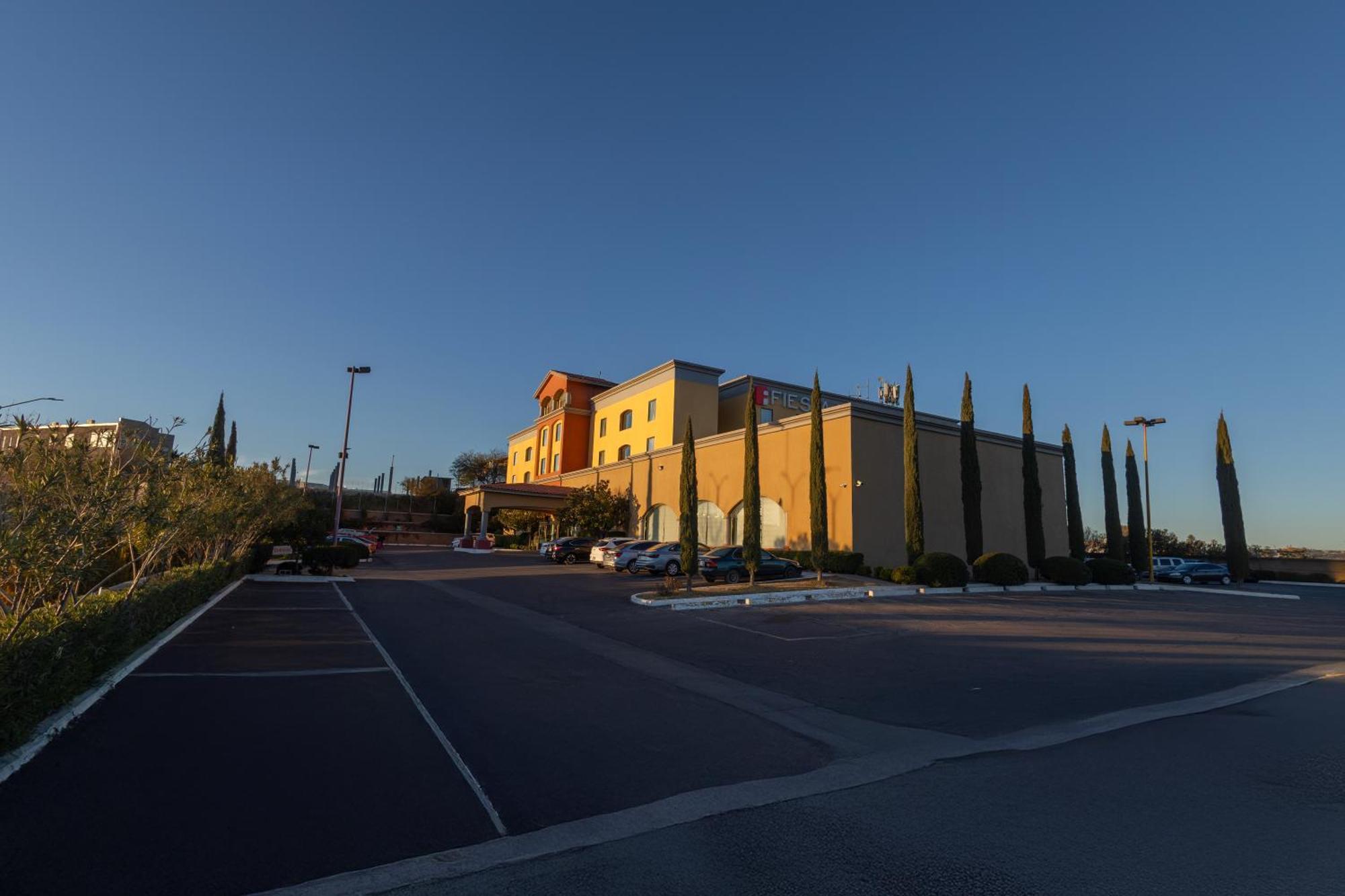 Fiesta Inn Nogales Nogales  エクステリア 写真